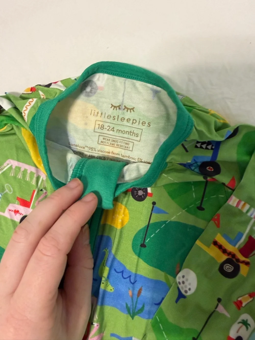 NWT Little Sleepies Fairway Fun Golf Zippy Sz 18-24 M - Picture 2 of 3